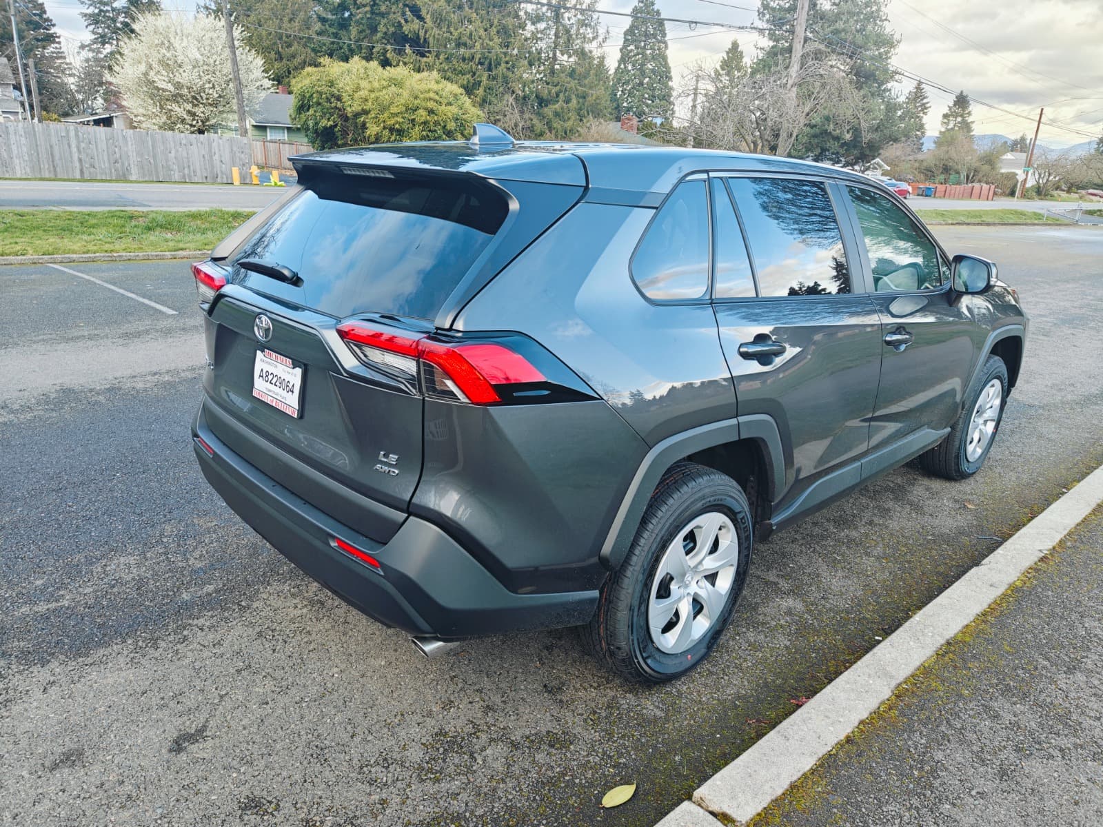 2024 Toyota RAV4 photo 2
